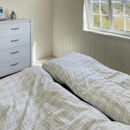 Cozy Family Surrounded By Idyllic Islands Feriehus