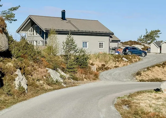 Dom wakacyjny Cozy Family Surrounded By Idyllic Islands Fitjar